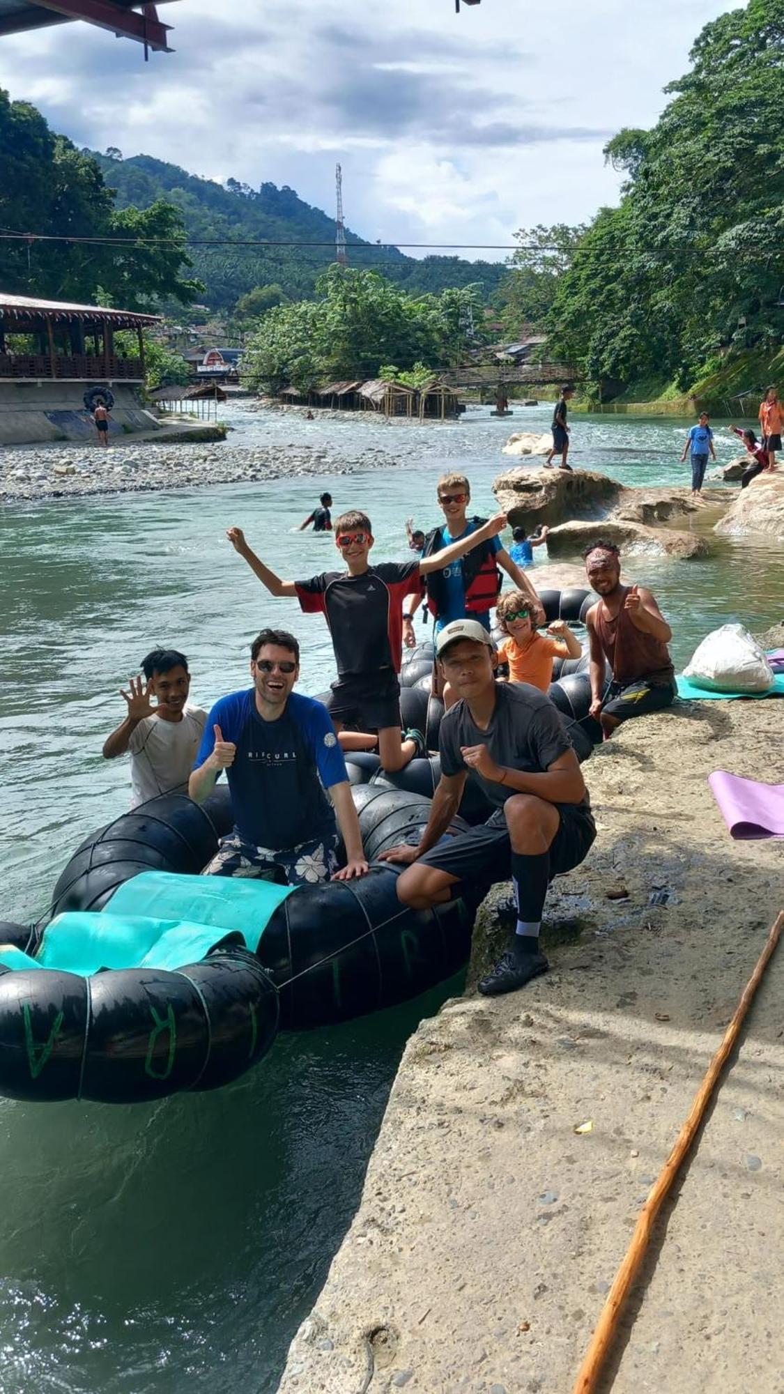 Magpie Homestay & Jungle Trekking Only For Guest Trekking With Us Bukit Lawang Exteriér fotografie